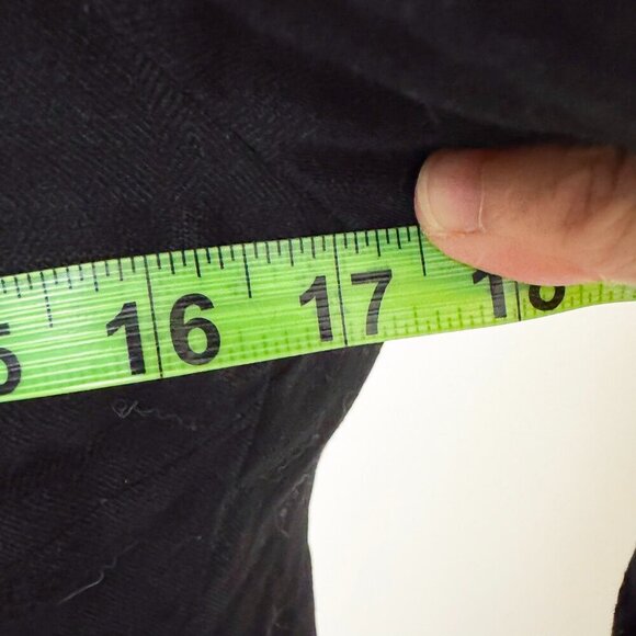 TRELISE COOPER FULL WOOL BLACK BLAZER WITH RUFFLE AND BUTTON TOP - Picture 3 of 10